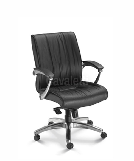 Cavaletti Prime - Poltrona Diretor Giratória 20202
